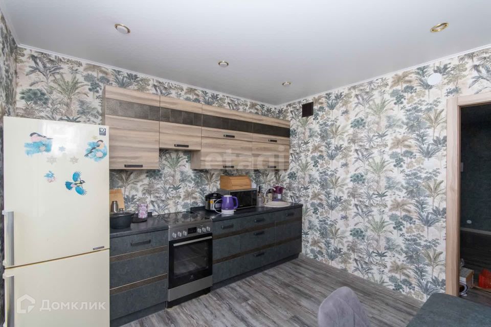 Продаётся 3-комнатная квартира, 67.3 м²