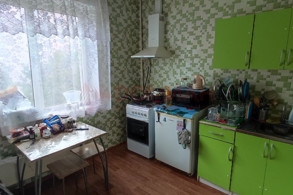 Продаётся 1-комнатная квартира, 37.2 м²
