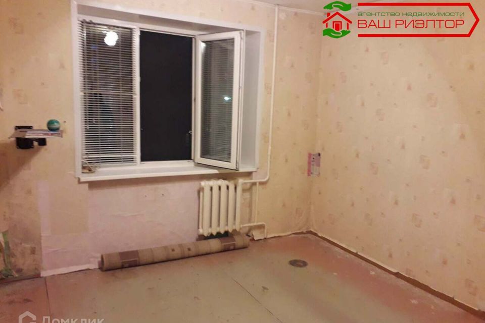 Продаётся комната в 3-комн. квартире, 13 м²