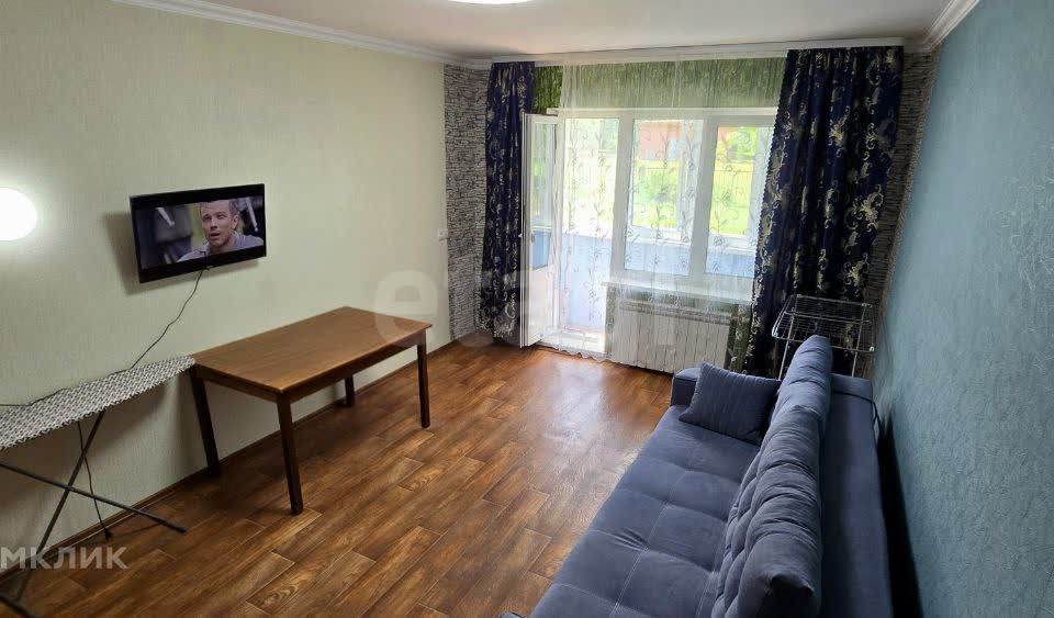 Сдаётся 1-комнатная квартира, 40 м²
