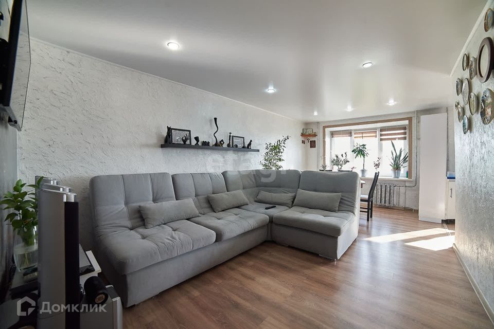 Продаётся 2-комнатная квартира, 54.5 м²