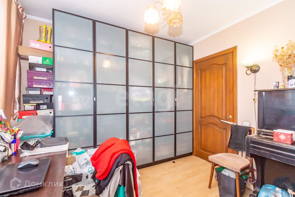 Продаётся 3-комнатная квартира, 64.6 м²