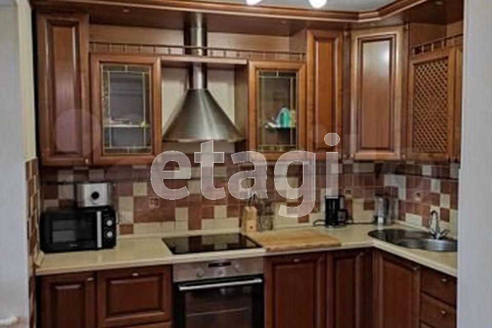 Продаётся 2-комнатная квартира, 57 м²