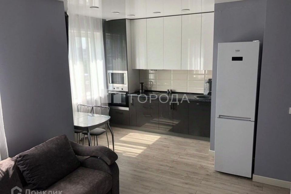 Сдаётся 1-комнатная квартира, 38 м²