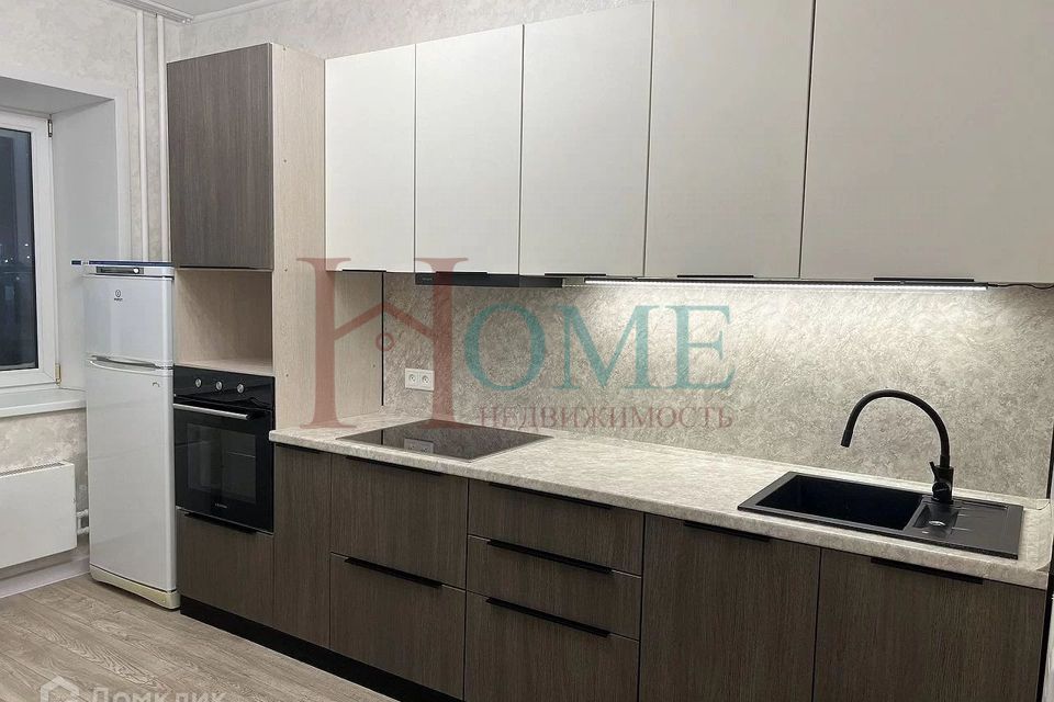 Сдаётся 1-комнатная квартира, 43 м²
