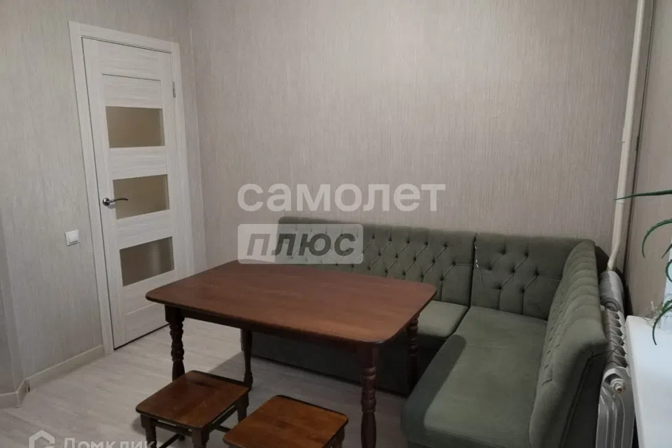 Продаётся 1-комнатная квартира, 45.3 м²