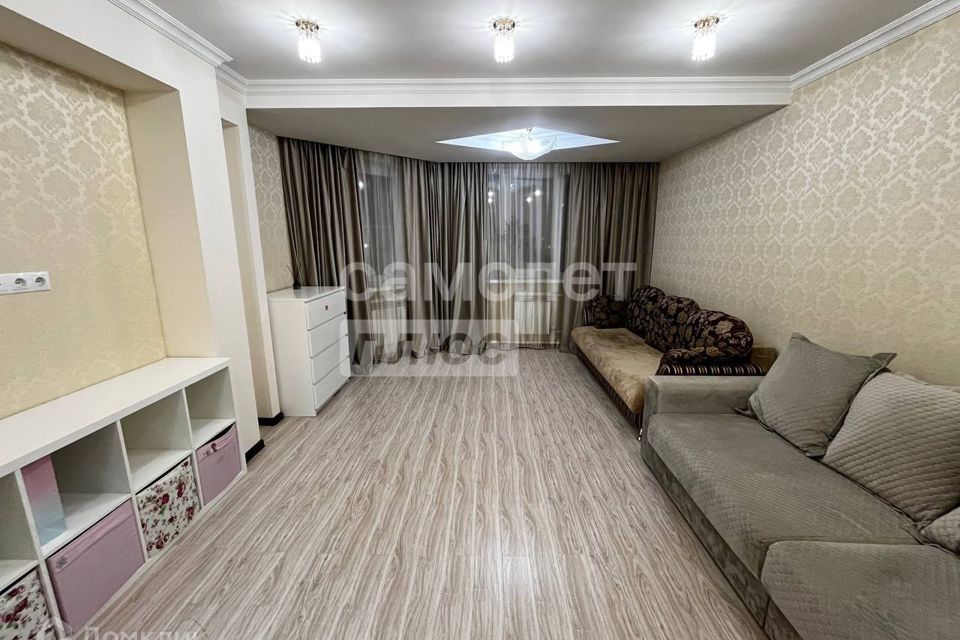 Продаётся 2-комнатная квартира, 62 м²