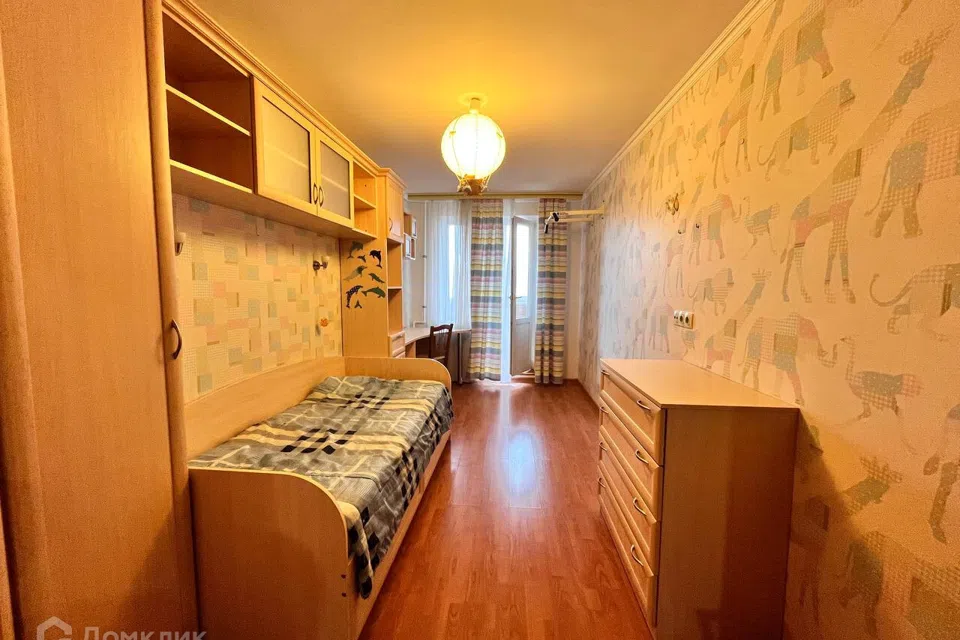 Продаётся 3-комнатная квартира, 61.5 м²