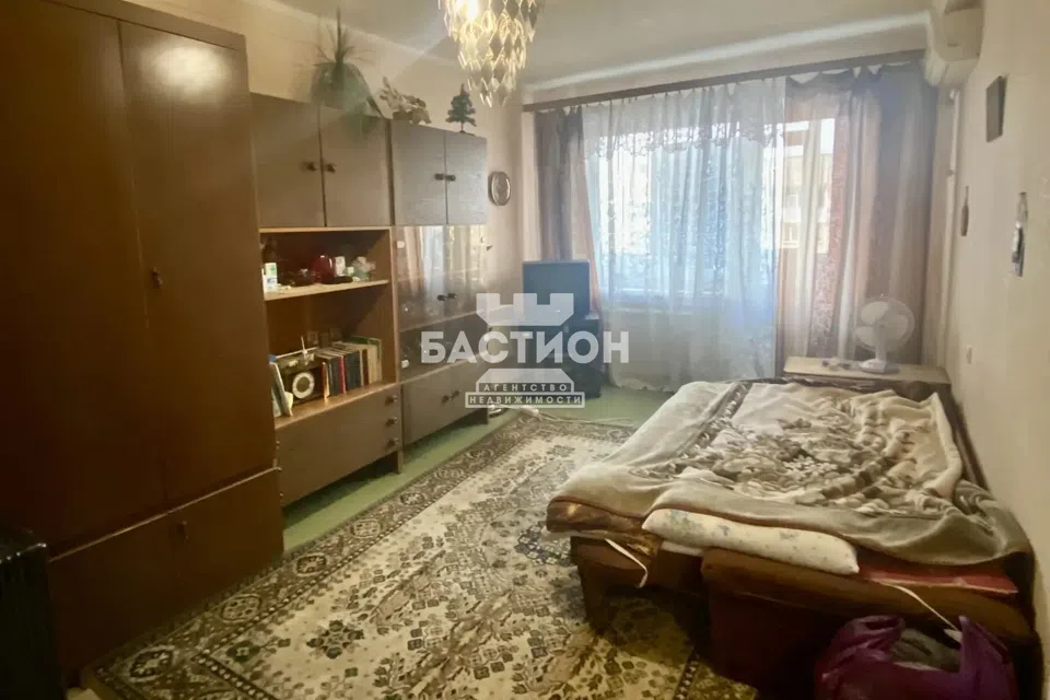 Продаётся 1-комнатная квартира, 37 м²