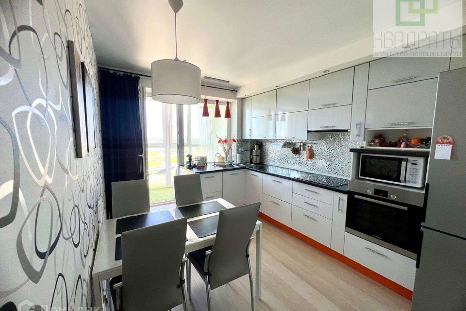 Продаётся 3-комнатная квартира, 78 м²