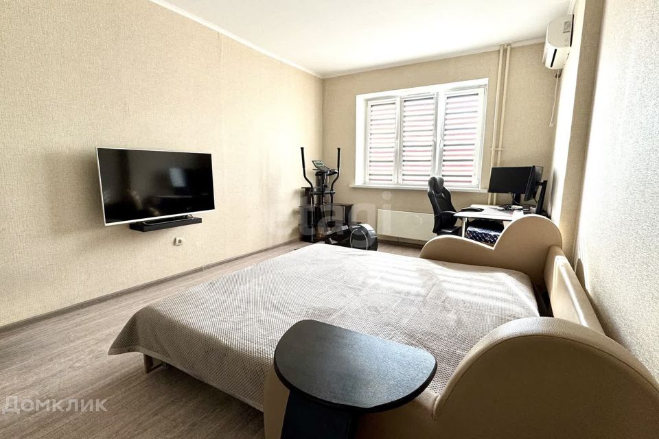Продаётся 1-комнатная квартира, 42.5 м²