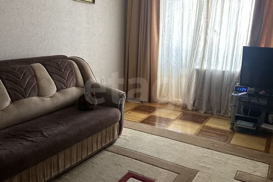Продаётся 4-комнатная квартира, 89 м²