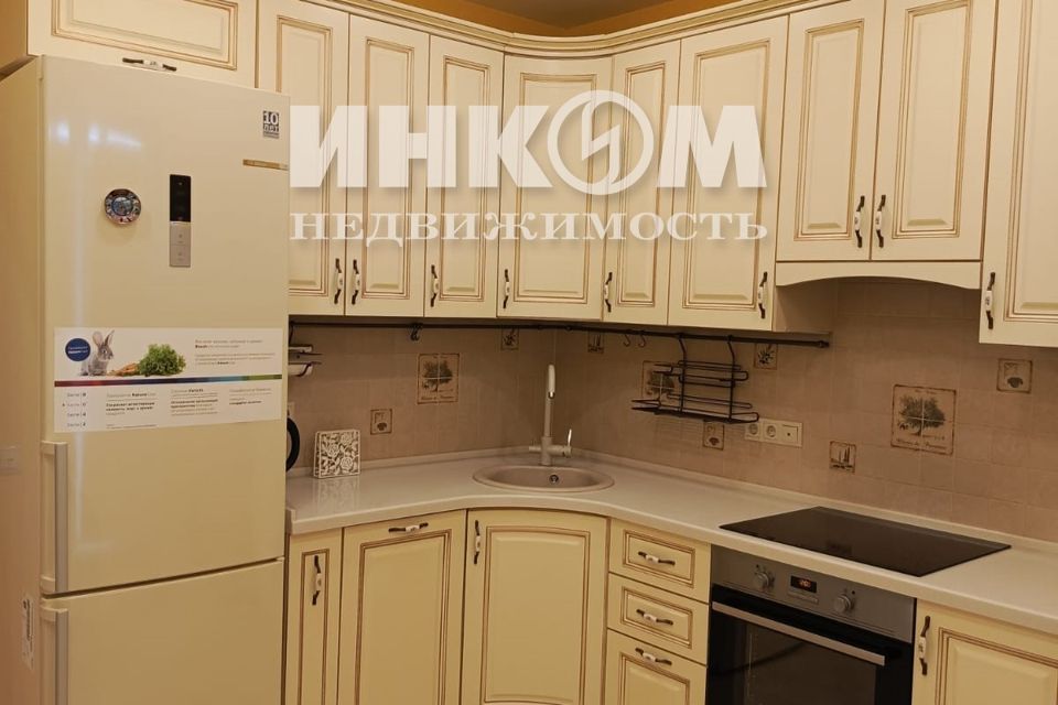 Сдаётся 1-комнатная квартира, 53 м²