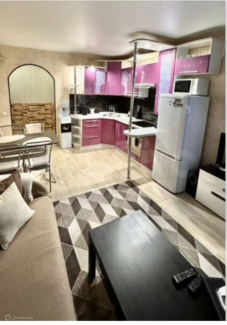 Продаётся 2-комнатная квартира, 56 м²