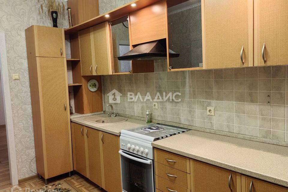 Продаётся 2-комнатная квартира, 64.8 м²