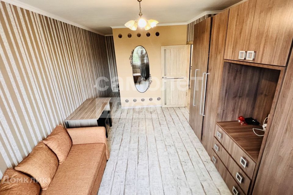Продаётся 1-комнатная квартира, 42.5 м²