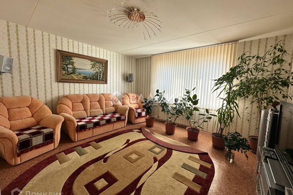 Продаётся 3-комнатная квартира, 65 м²