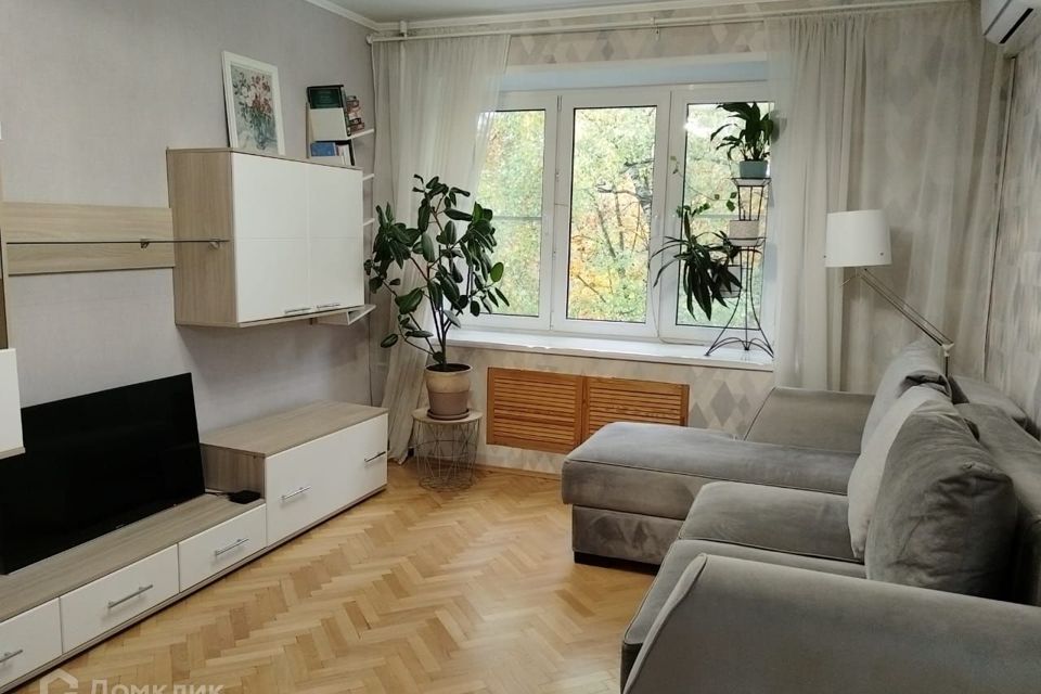 Продаётся 1-комнатная квартира, 35.6 м²