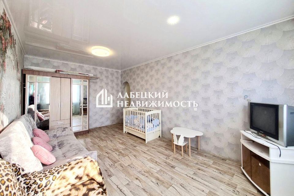 Продаётся 2-комнатная квартира, 51.5 м²