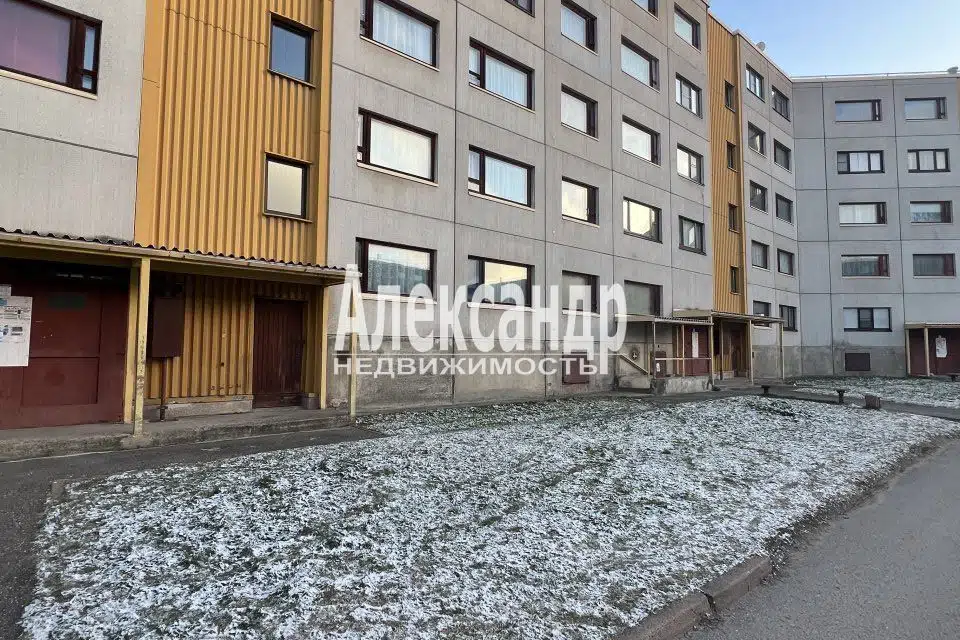 Продаётся 3-комнатная квартира, 62.3 м²