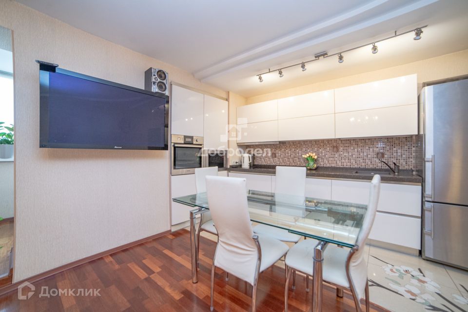 Продаётся 3-комнатная квартира, 69.1 м²