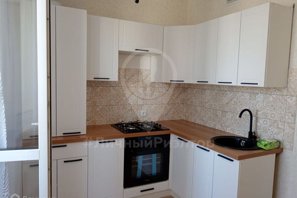 Продаётся 1-комнатная квартира, 37 м²