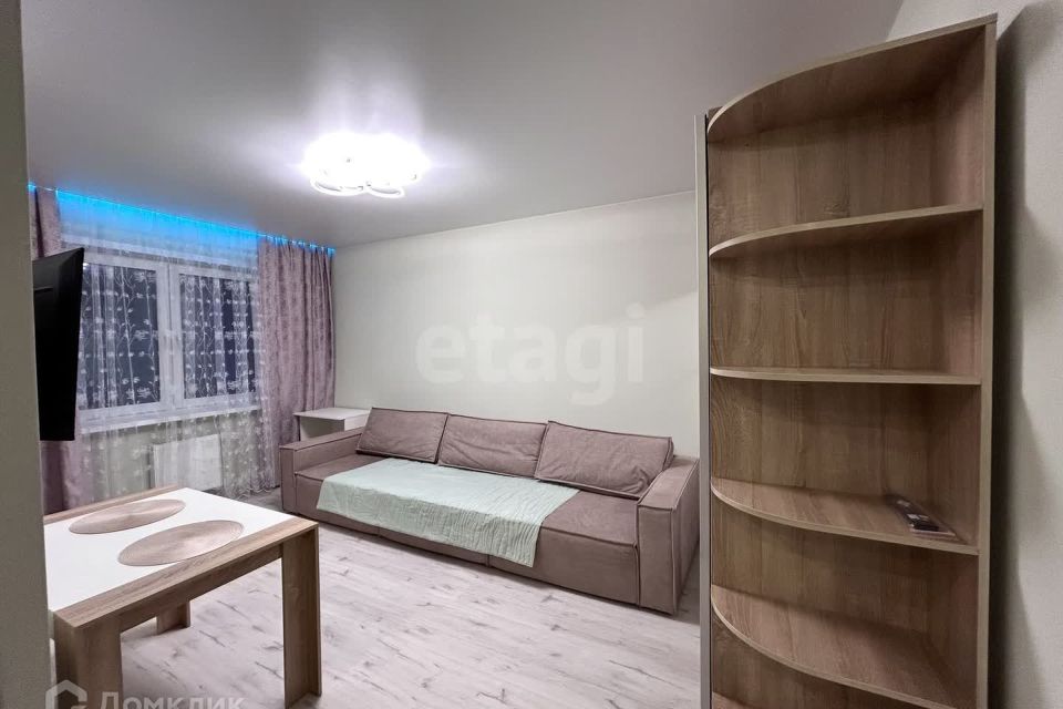 Продаётся 1-комнатная квартира, 35.9 м²