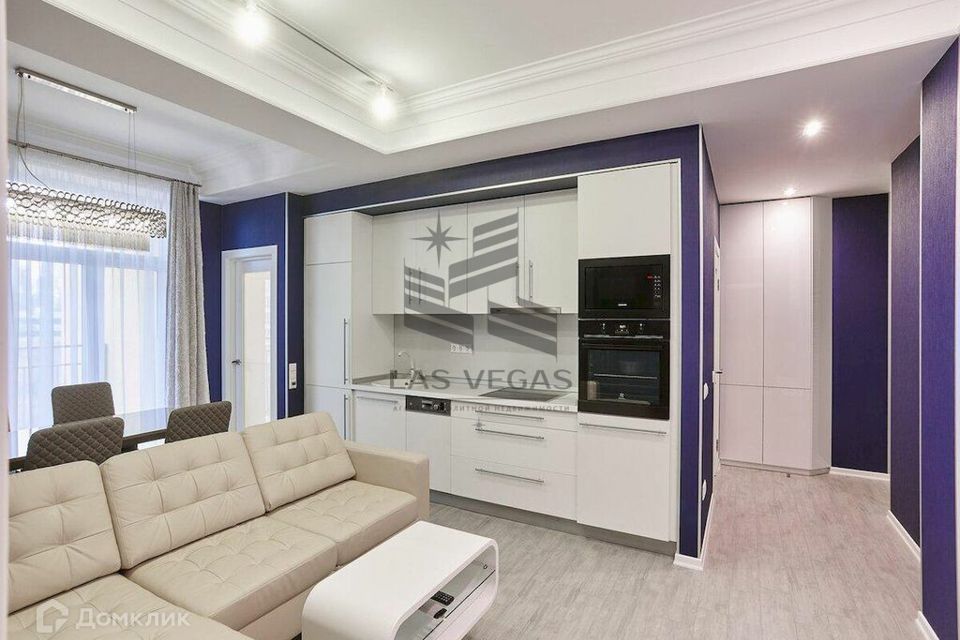 Сдаётся 2-комнатная квартира, 67 м²