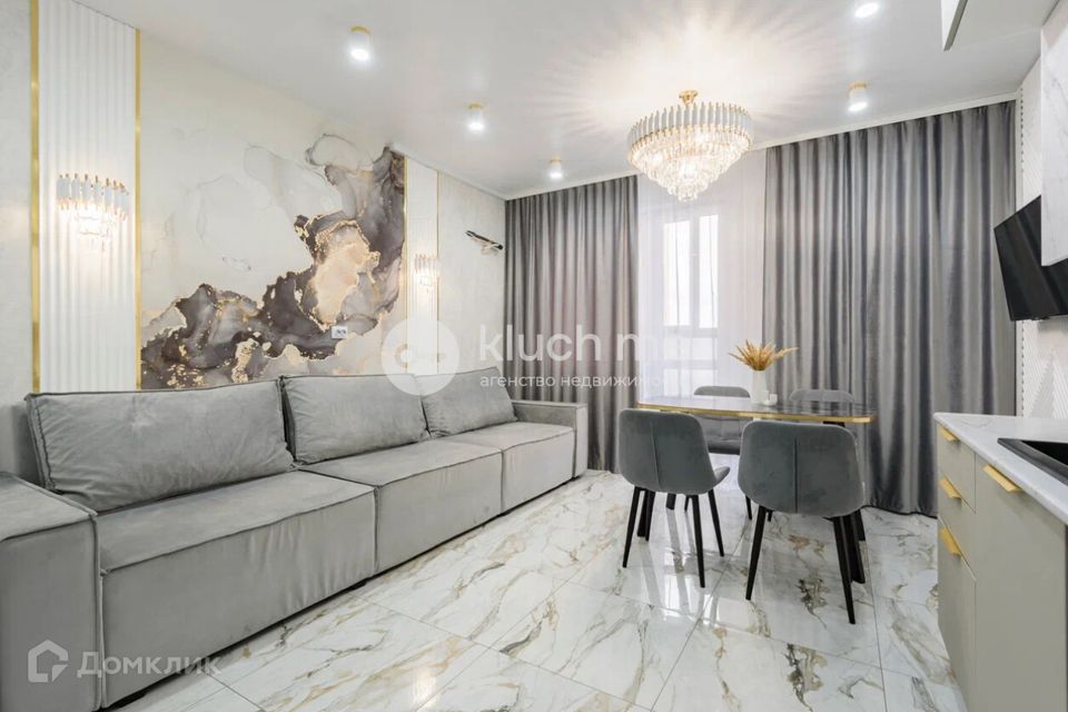 Продаётся 3-комнатная квартира, 96 м²