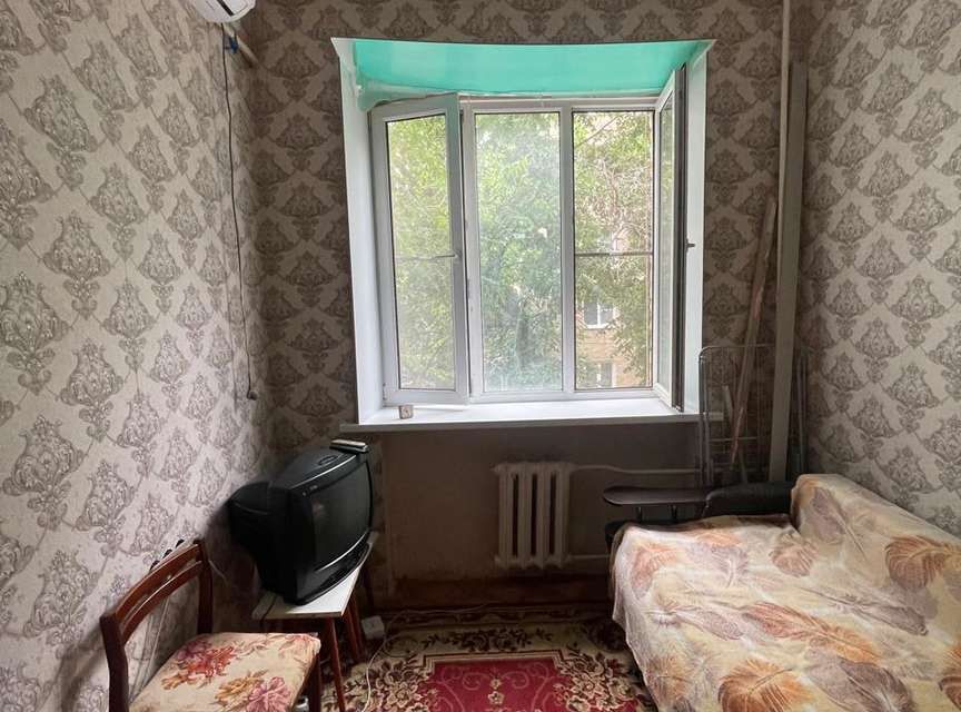 Продаётся 1-комнатная квартира, 18 м²