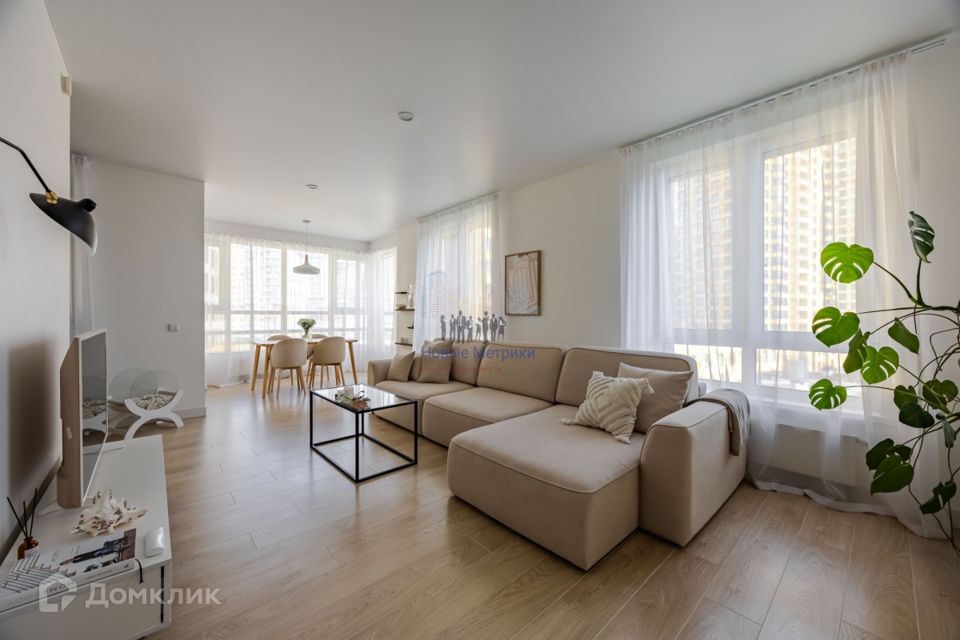 Продаётся 3-комнатная квартира, 100 м²