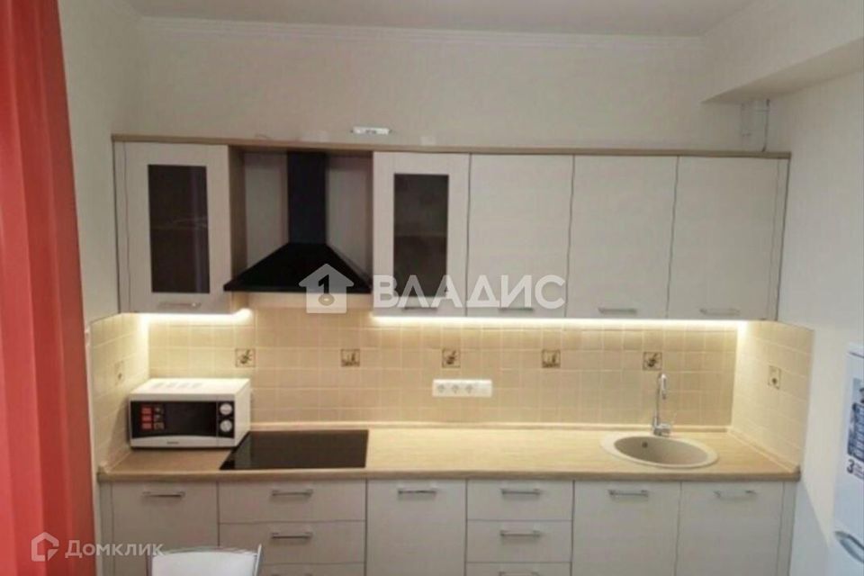 Продаётся 2-комнатная квартира, 65 м²