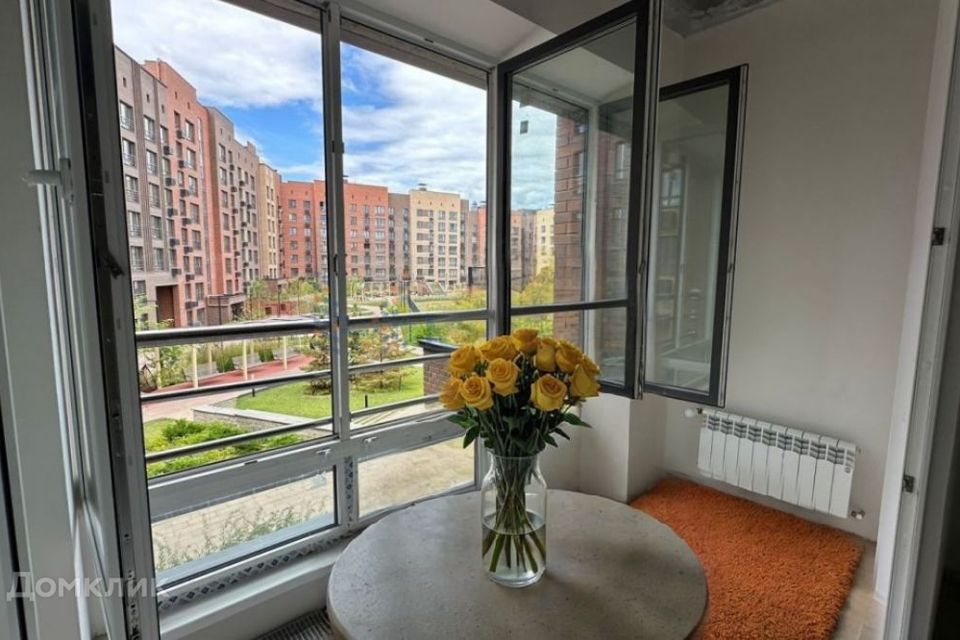 Продаётся 2-комнатная квартира, 81.2 м²