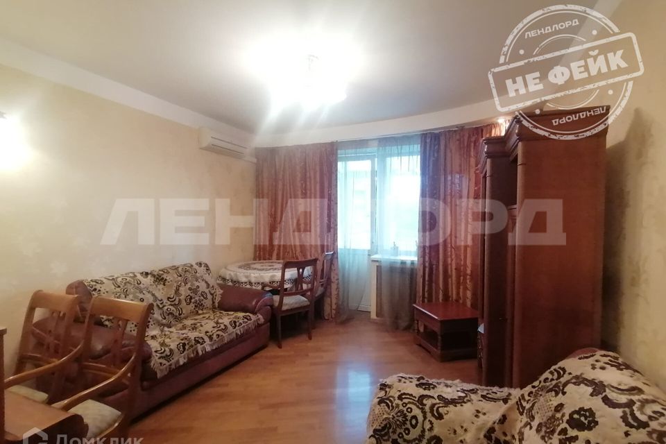 Сдаётся 2-комнатная квартира, 57.3 м²