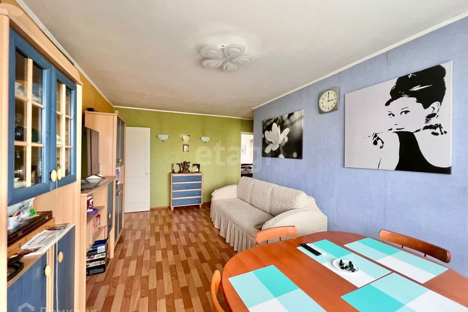 Продаётся 3-комнатная квартира, 57.9 м²