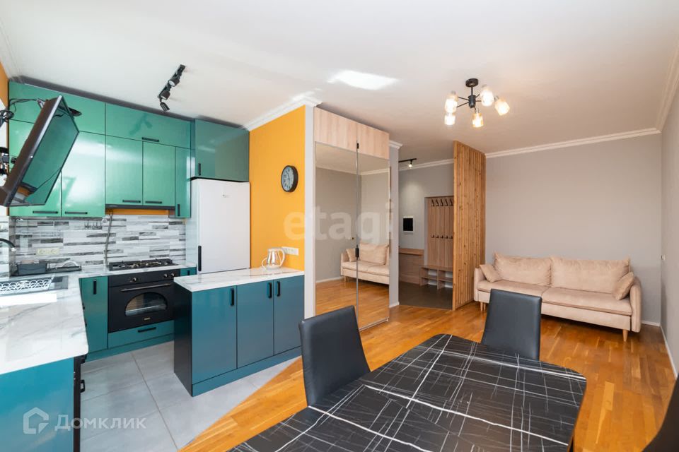 Продаётся 2-комнатная квартира, 43.4 м²