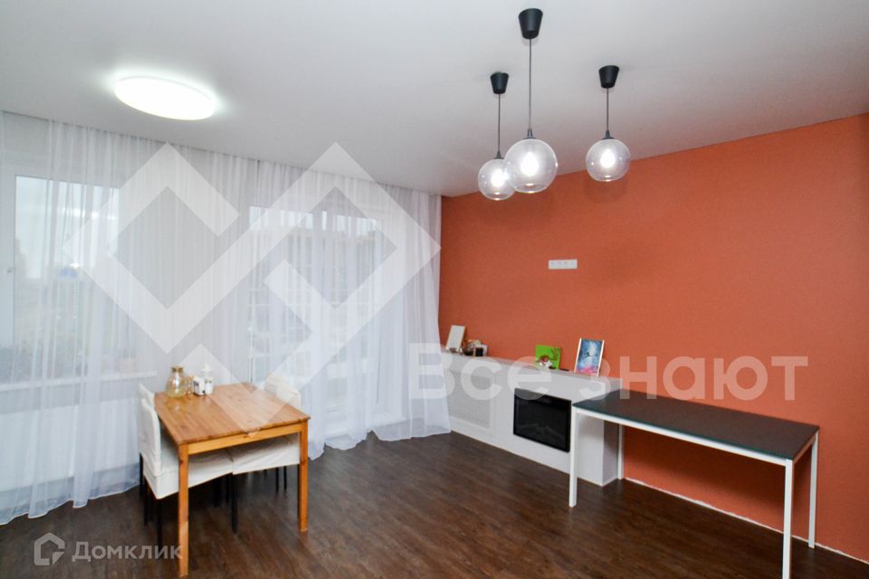 Продаётся 3-комнатная квартира, 93.8 м²