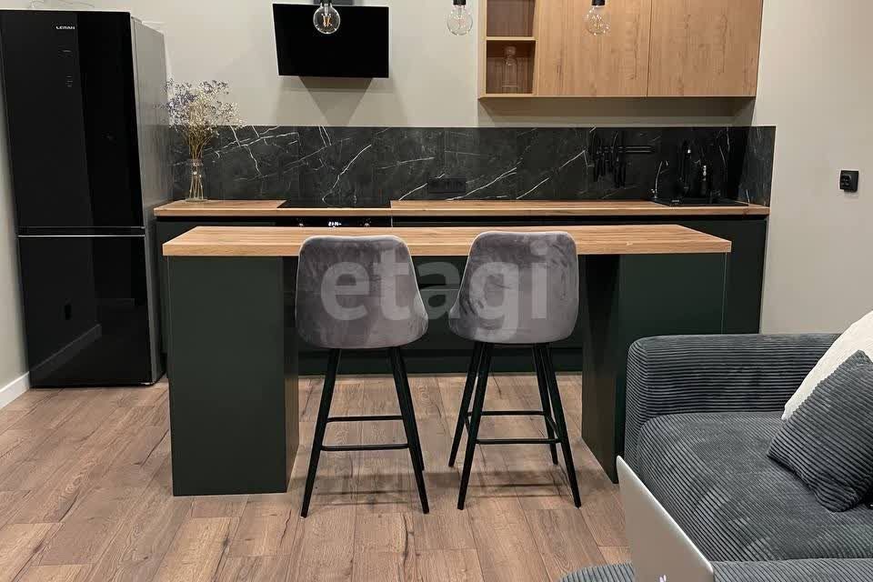 Продаётся 2-комнатная квартира, 71.6 м²