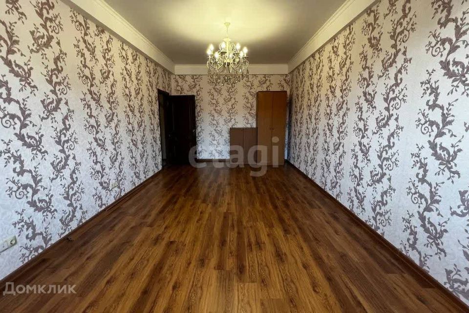 Продаётся 1-комнатная квартира, 53 м²