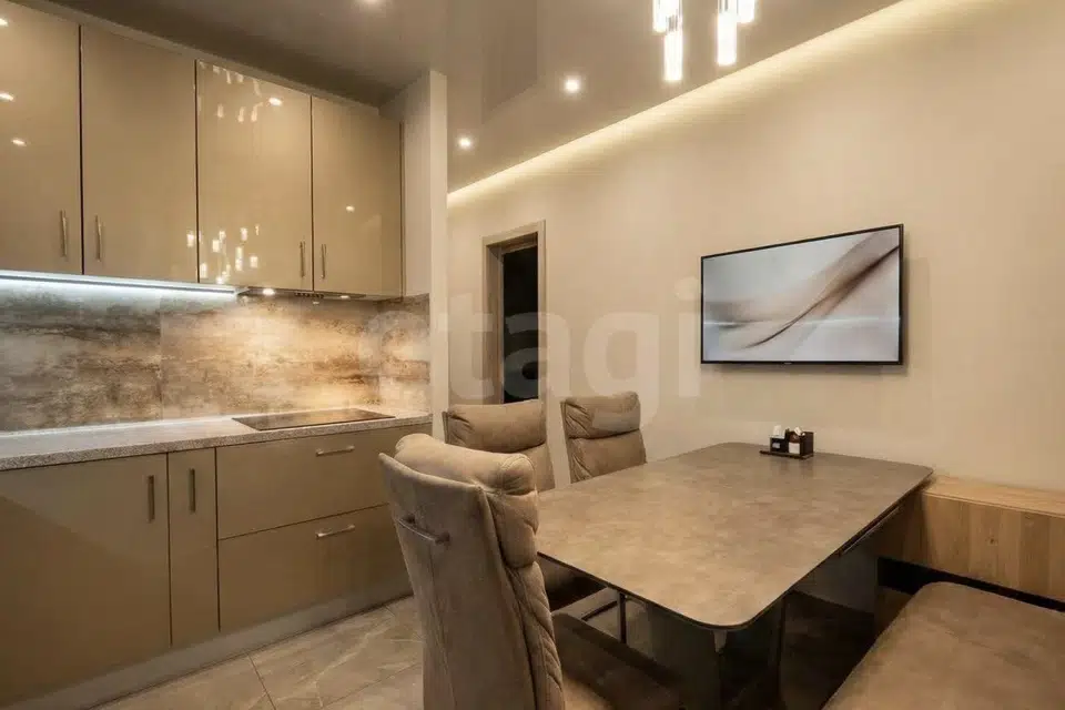 Продаётся 2-комнатная квартира, 60.1 м²