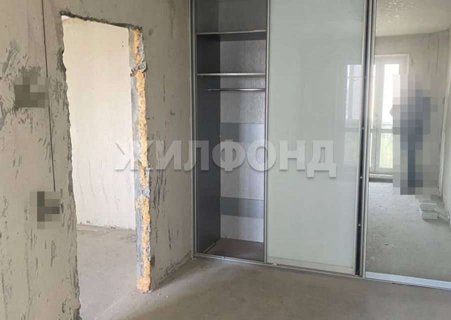 Продаётся 3-комнатная квартира, 56.4 м²