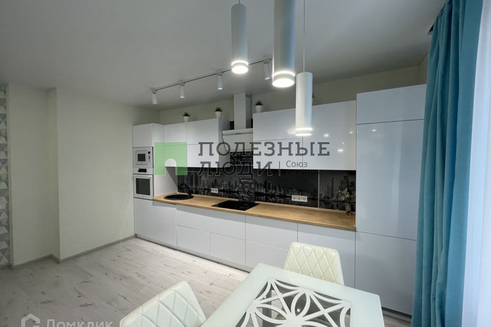 Сдаётся 3-комнатная квартира, 90 м²