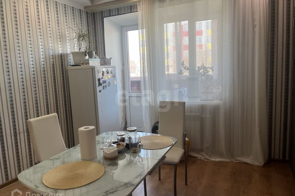 Продаётся 2-комнатная квартира, 62.1 м²