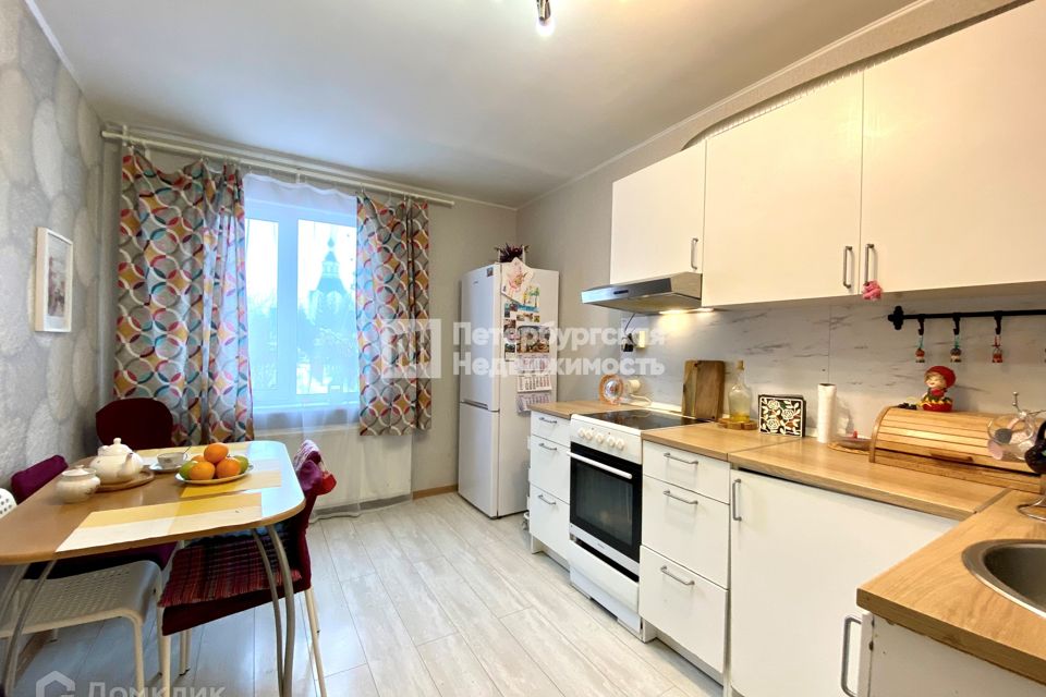 Продаётся 2-комнатная квартира, 66.2 м²