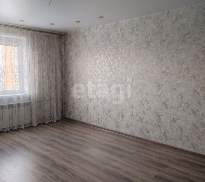 Продаётся 2-комнатная квартира, 64 м²