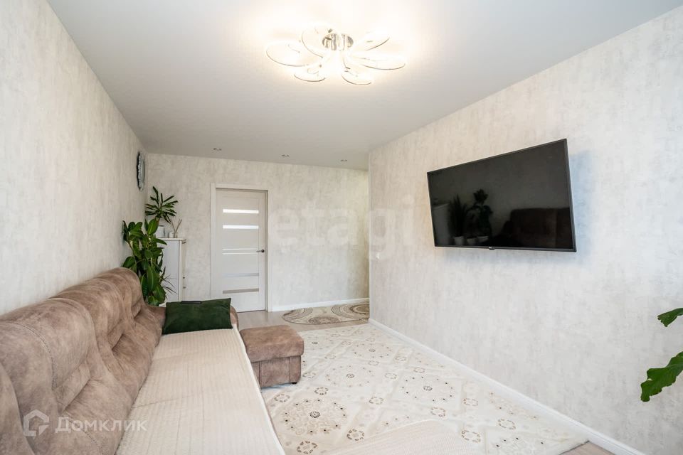 Продаётся 3-комнатная квартира, 59.6 м²