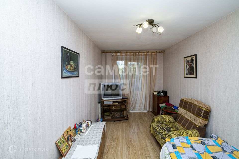 Продаётся 3-комнатная квартира, 56.2 м²