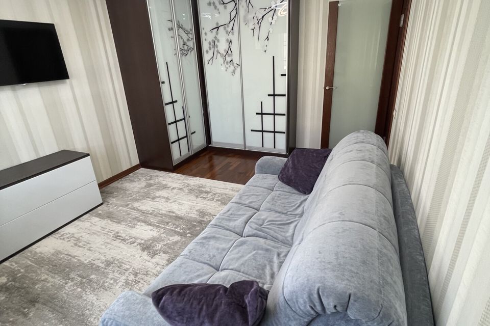 Продаётся 3-комнатная квартира, 70.5 м²