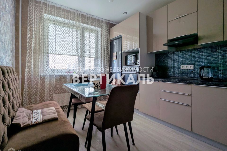 Сдаётся 2-комнатная квартира, 55 м²