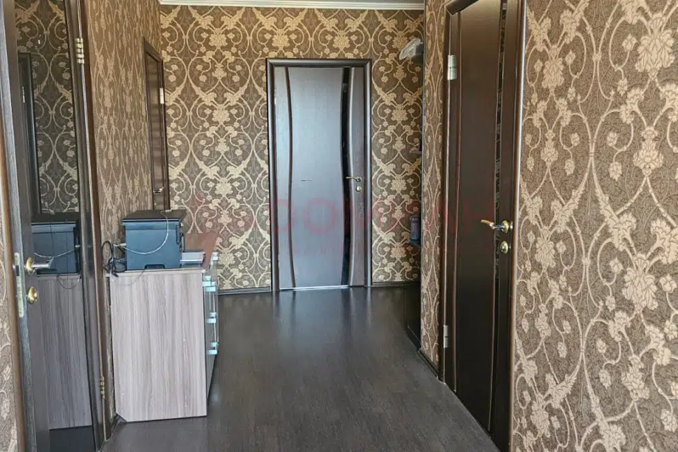 Продаётся 2-этажный дом, 269 м²